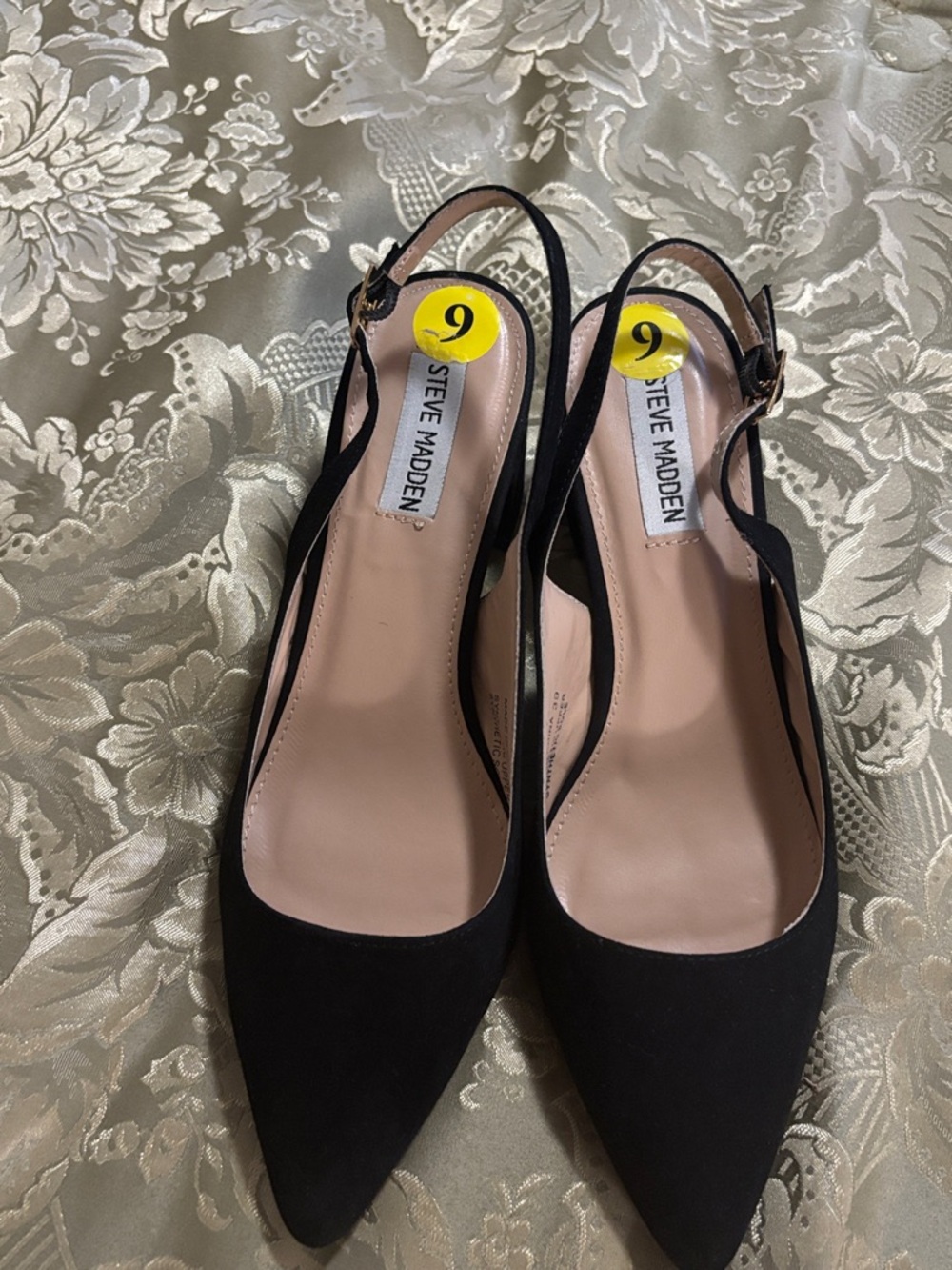 Steve Madden Women's Black Pointed Slingback Pumps